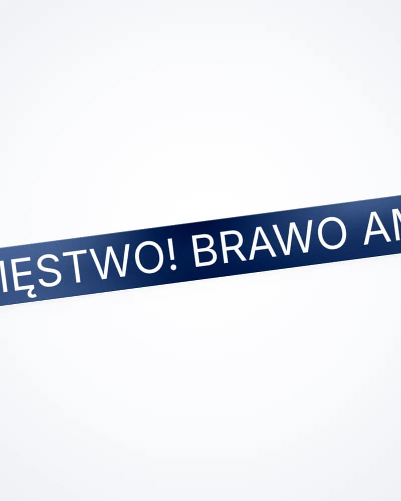 Medalowa wstążka dla dzieci – wstążka satynowa 20 mm, Niebieski, nadruk Biały