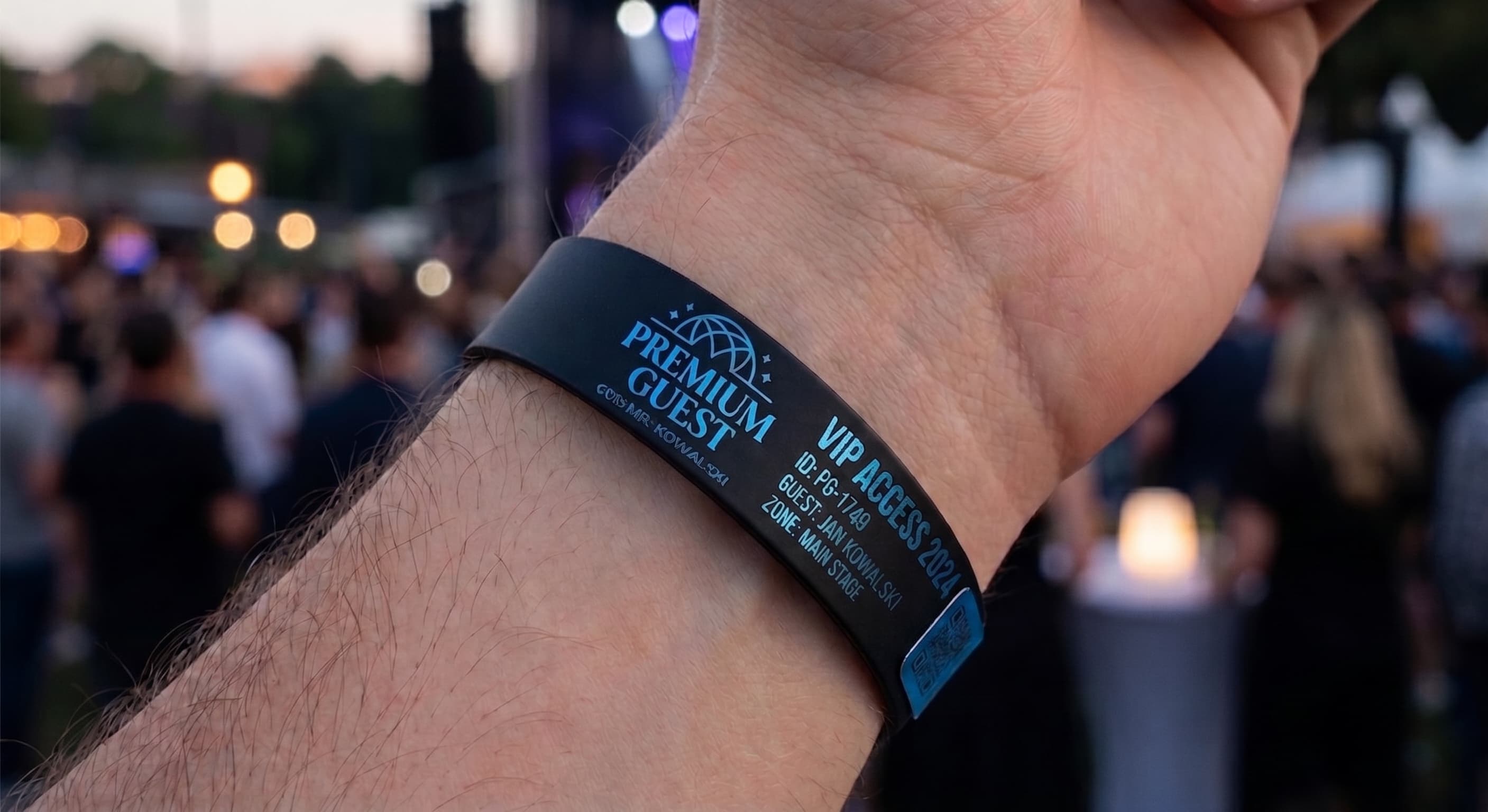 Silikonowa opaska wstążkowa z personalizacją – identyfikator eventowy